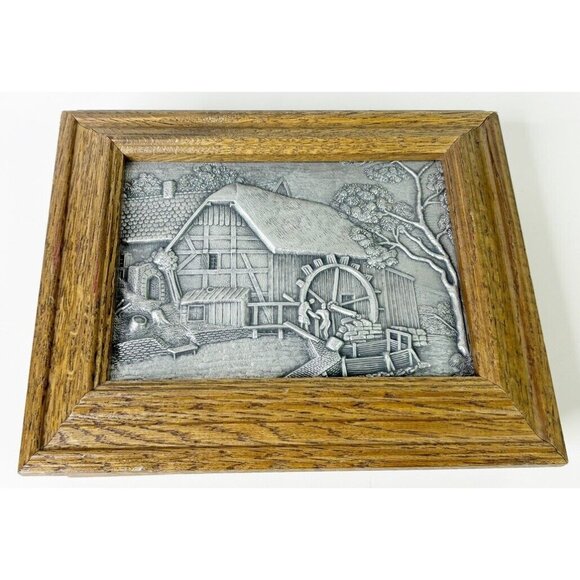 VTG Wood Pewter Wall Mount Hidden Key Holder Cabinet Hooks Farmhouse Cottage GUC